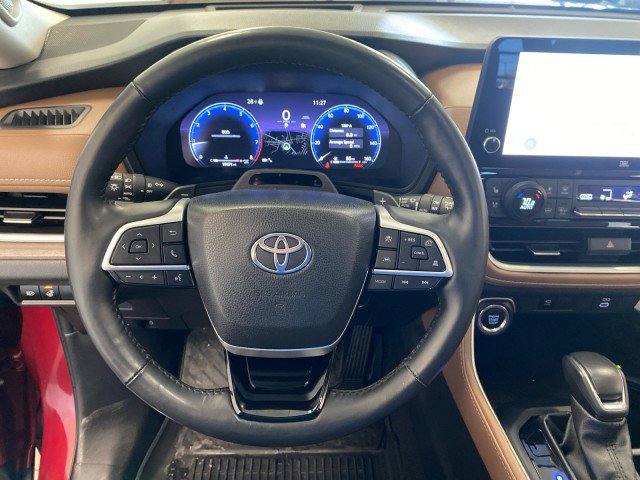 Used 2024 Toyota Grand Highlander Platinum image 19