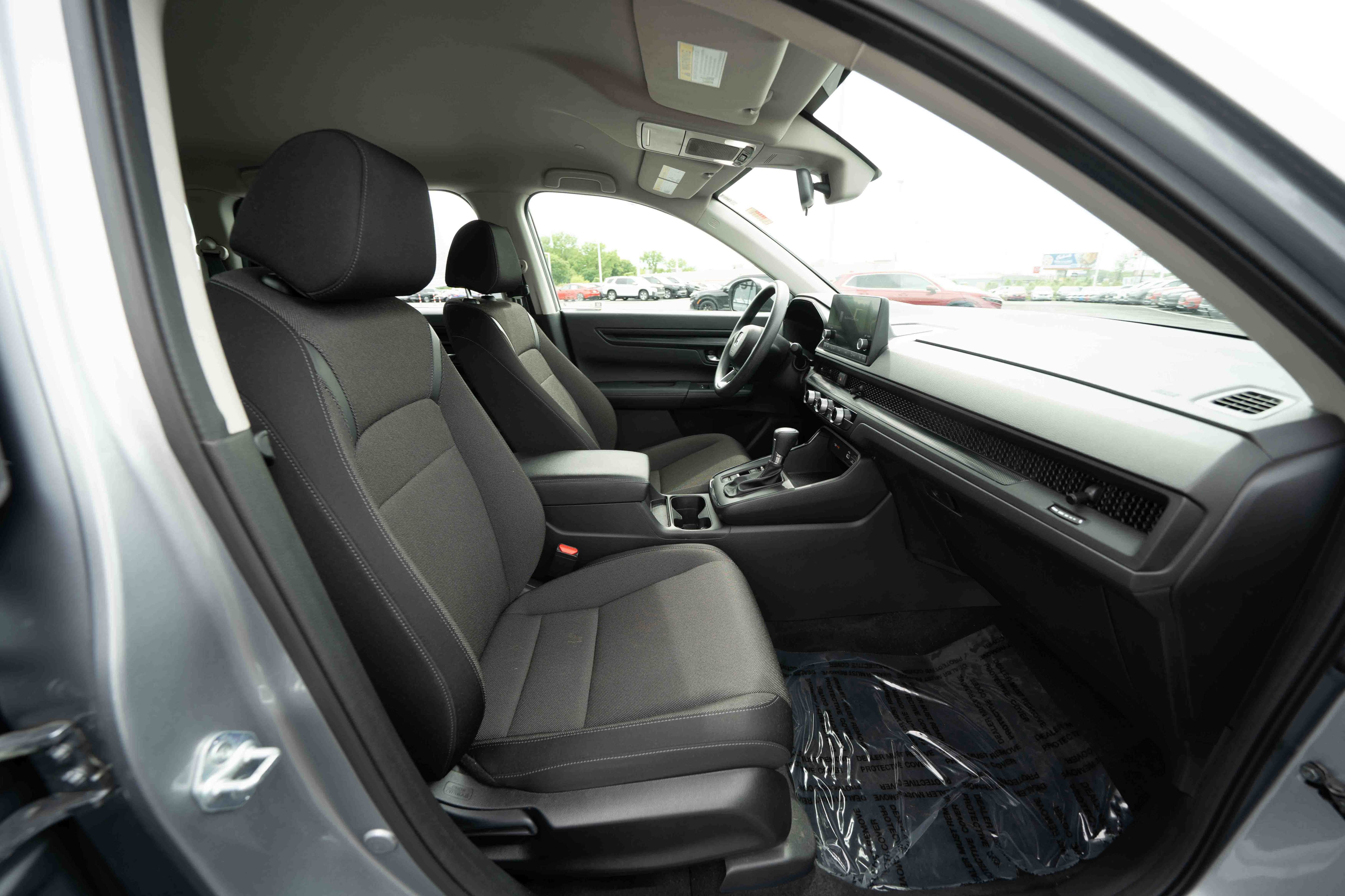 Used 2023 Honda CR-V LX image 27