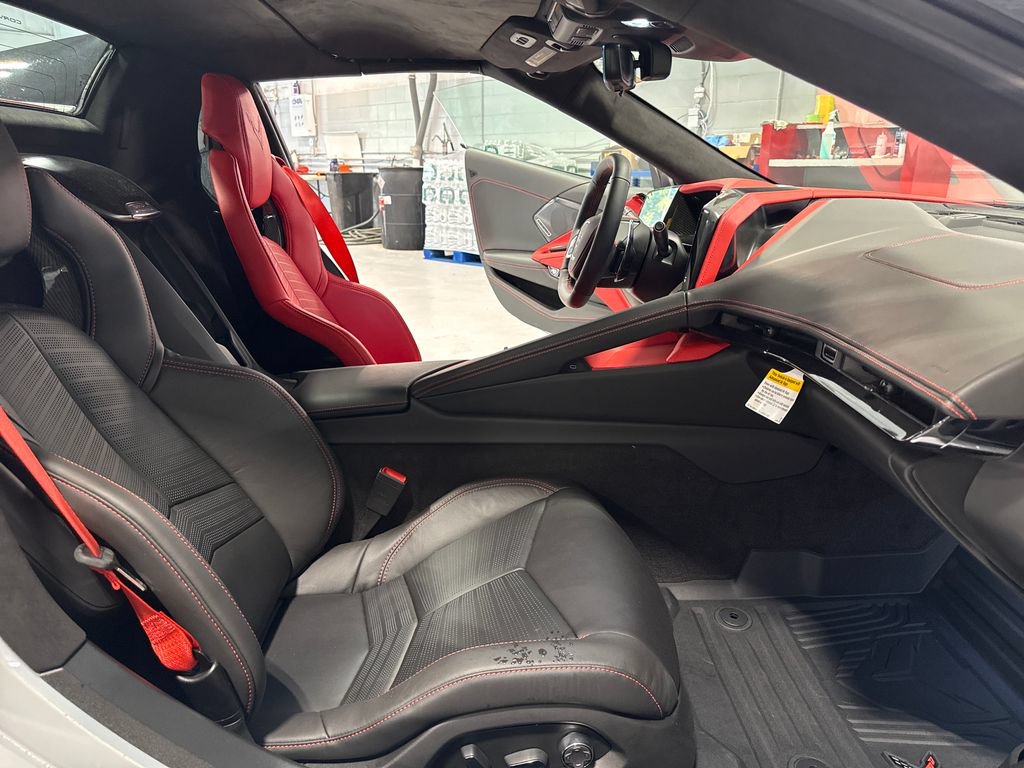 New 2026 Chevrolet Corvette Stingray Premium Conv w/ Z51 Performance Package RWD image 40