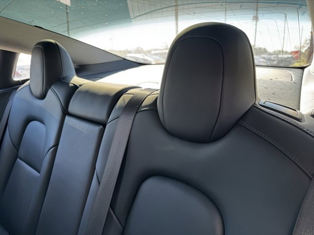 Used 2018 Tesla Model 3 Mid Range image 22