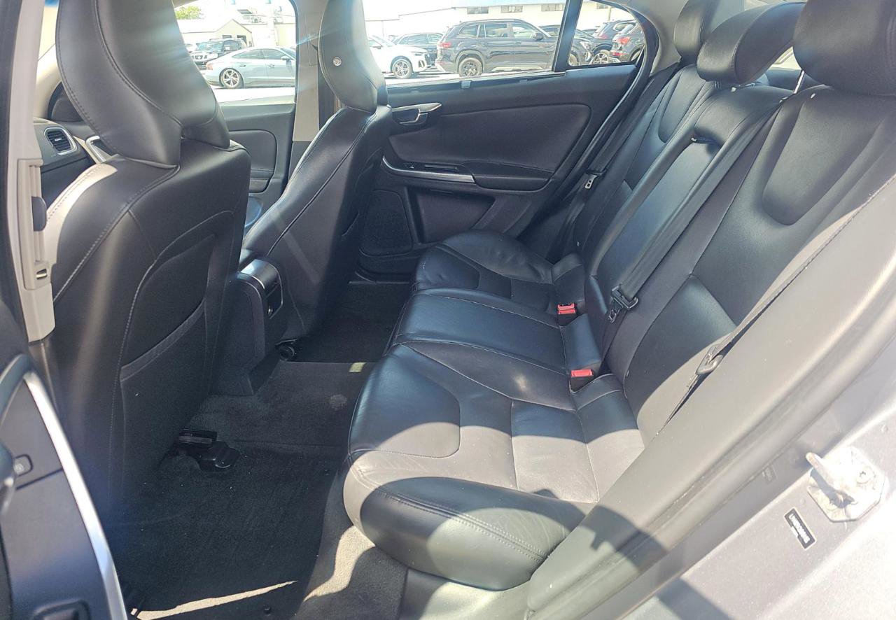 Used 2017 Volvo S60 T5 Inscription AWD/4WD image 15