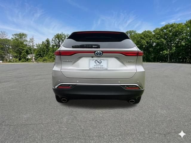 Used 2023 Toyota Venza Limited AWD/4WD image 7