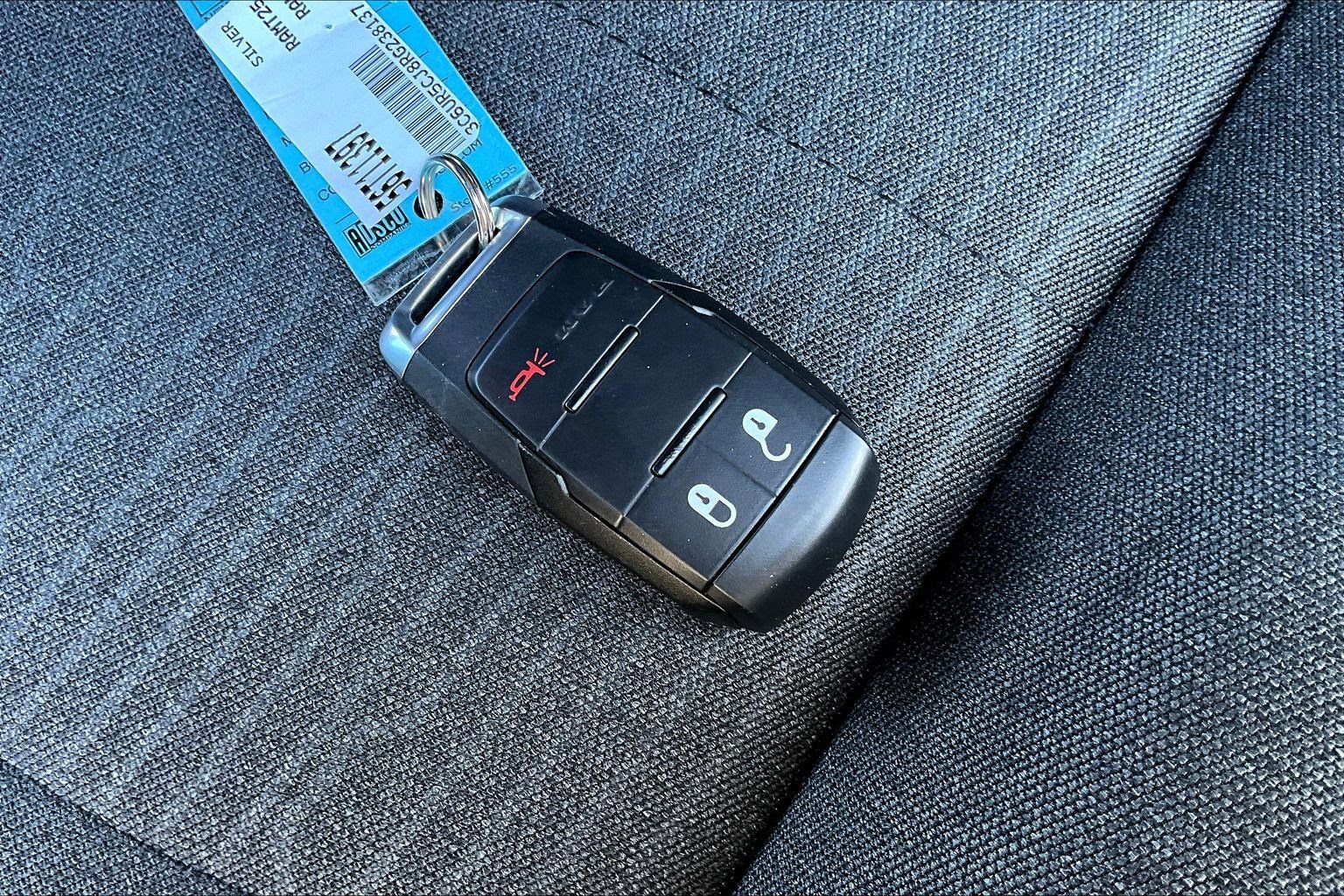 Used 2024 RAM 2500 Tradesman w/ Chrome Appearance Group image 34