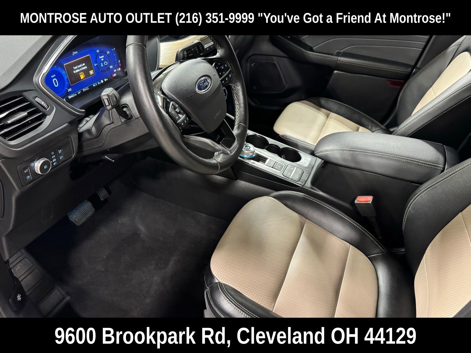Used 2022 Ford Escape Titanium w/ Titanium Premium Package image 13