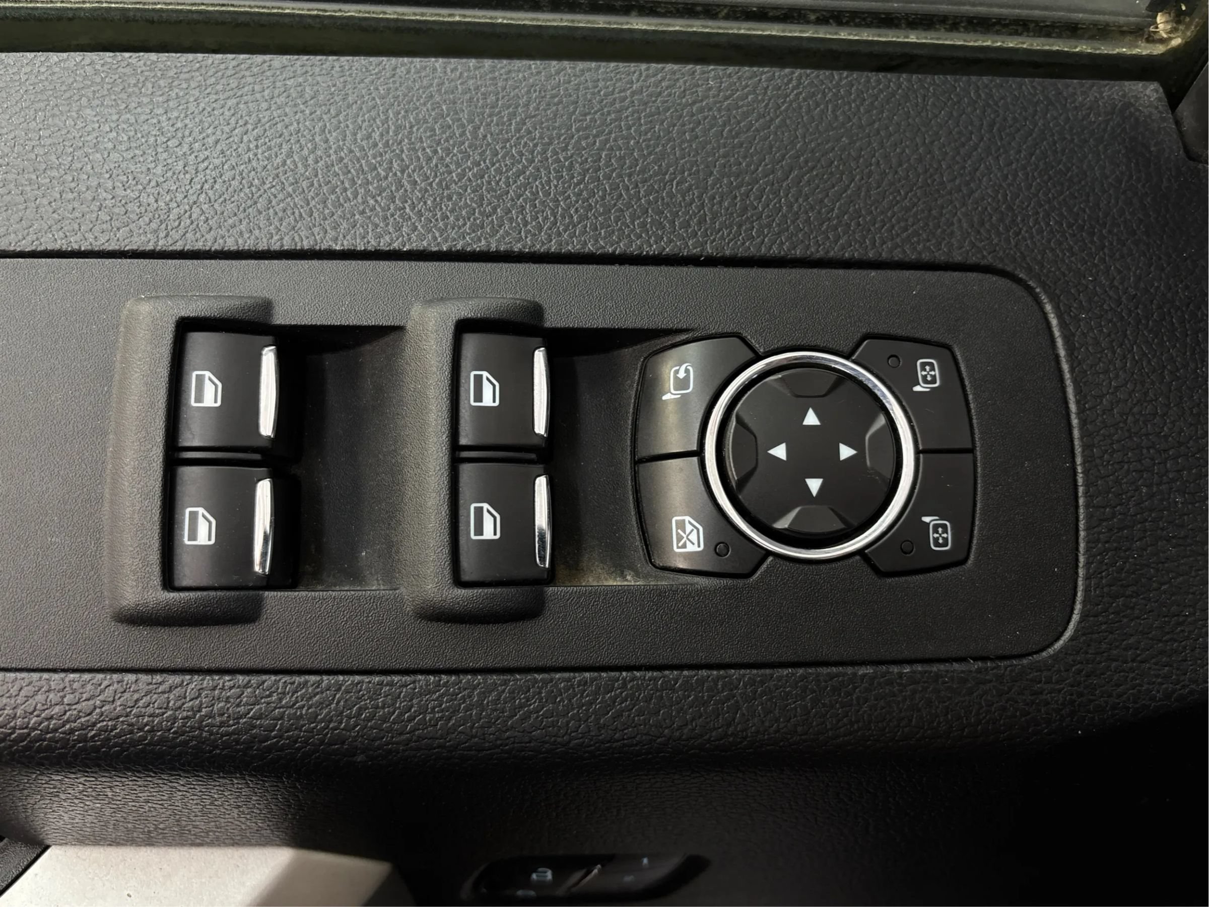 Used 2016 Ford F150 Lariat w/ Equipment Group 502A Luxury AWD/4WD image 39