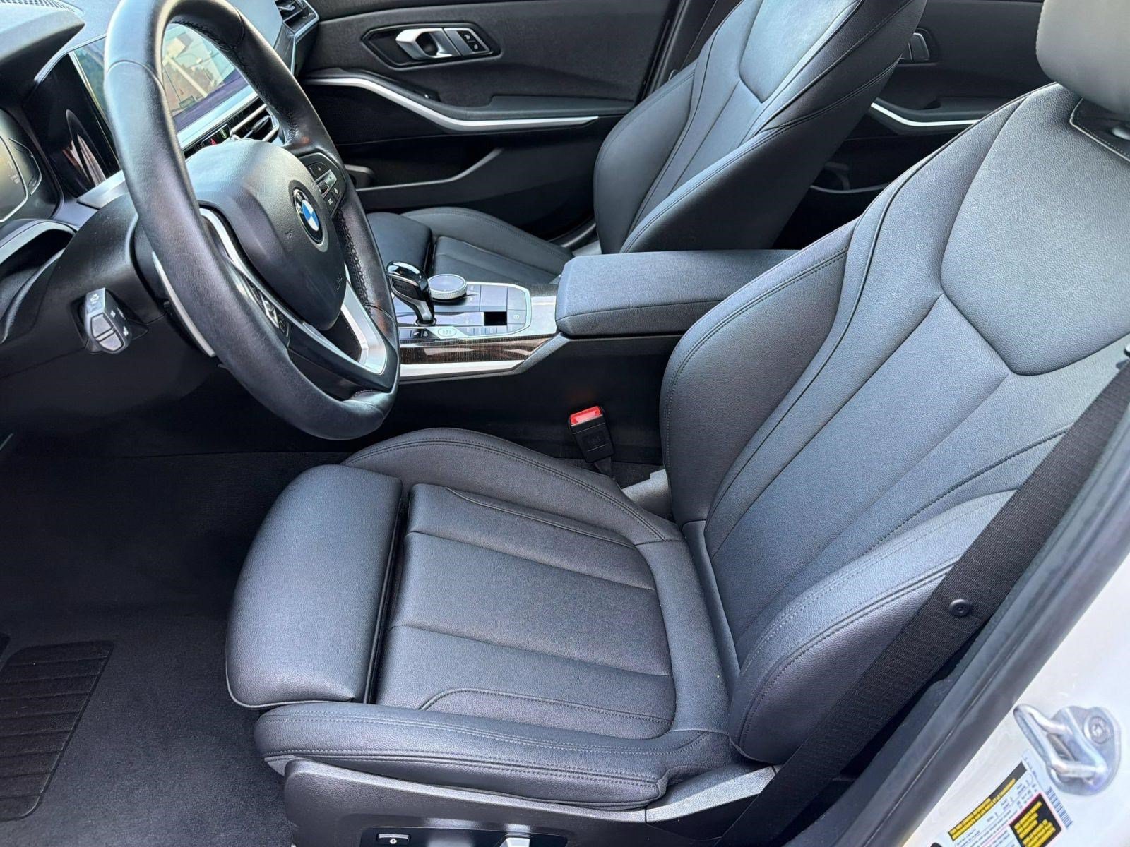 Used 2021 BMW 330i Sedan RWD image 5