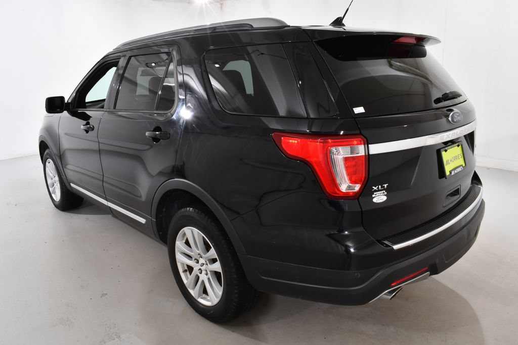 Used 2018 Ford Explorer XLT w/ Equipment Group 202A AWD/4WD image 15
