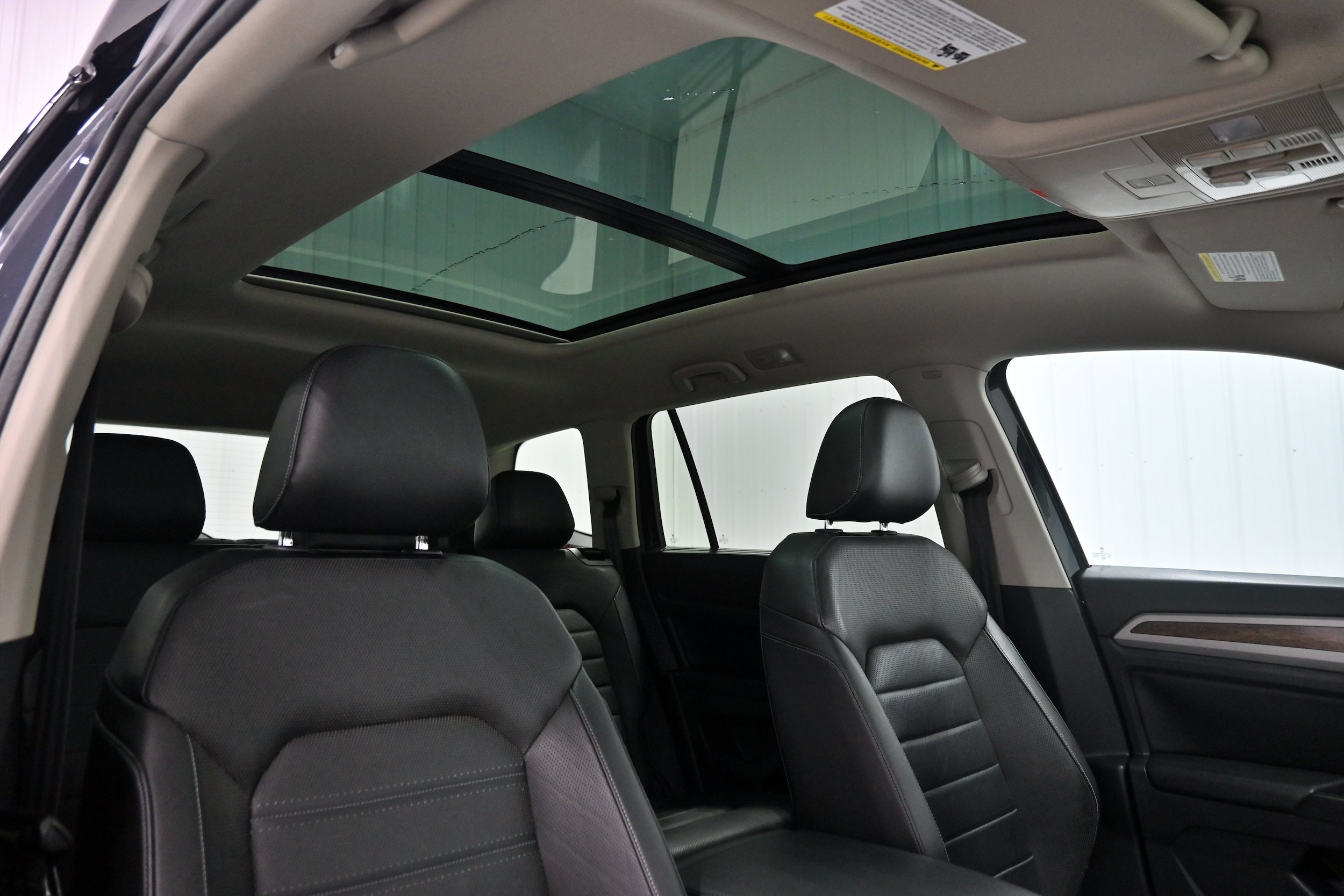 Used 2019 Volkswagen Atlas SEL Premium AWD/4WD image 27