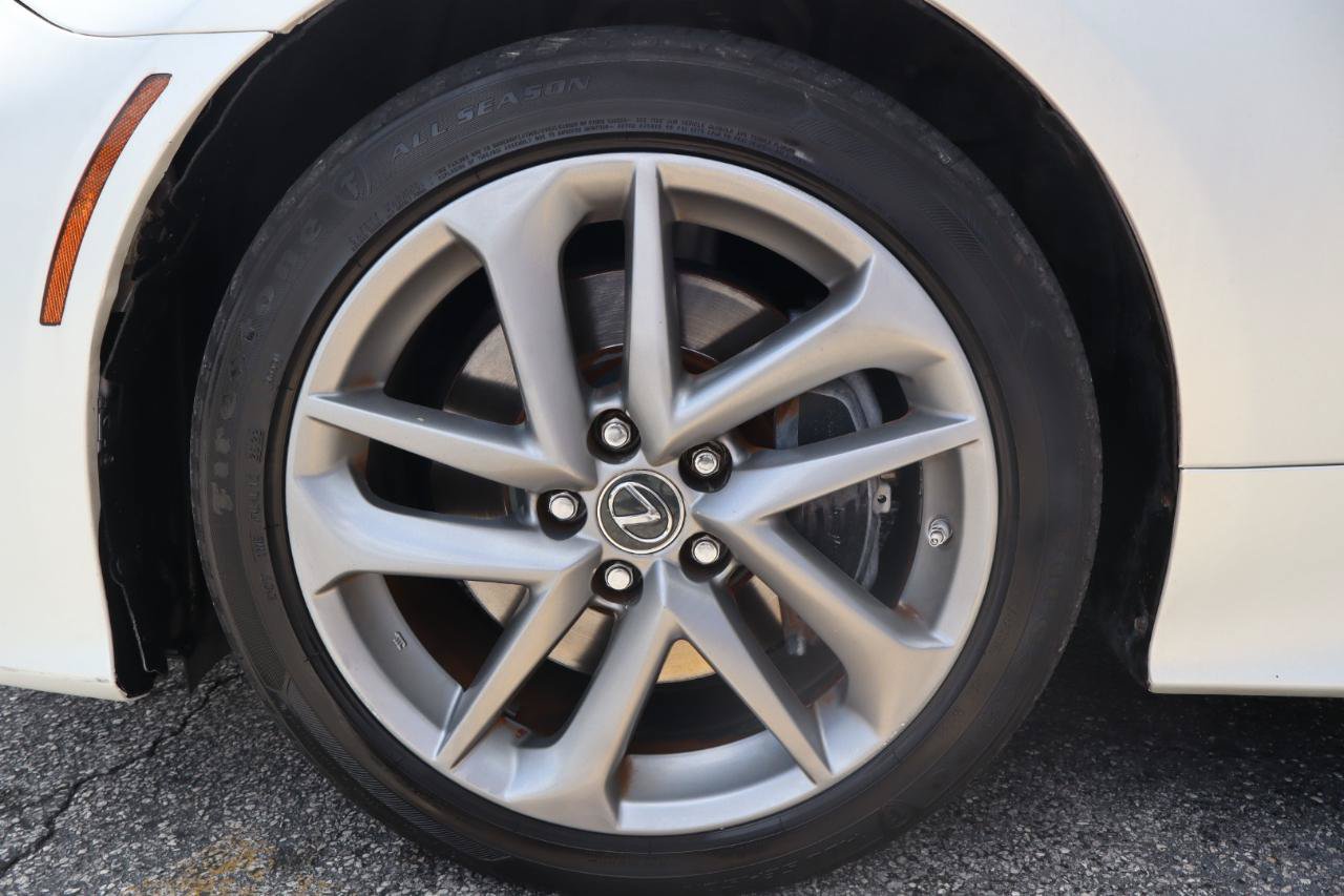 Used 2020 Lexus RC 300 w/ Accessory Package RWD image 23