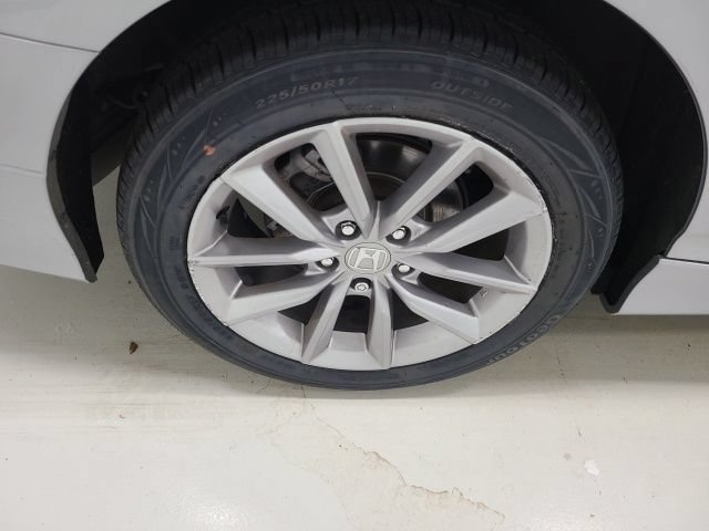 Used 2021 Honda Accord LX image 32