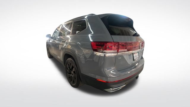 Certified 2025 Volkswagen Atlas SE FWD image 7