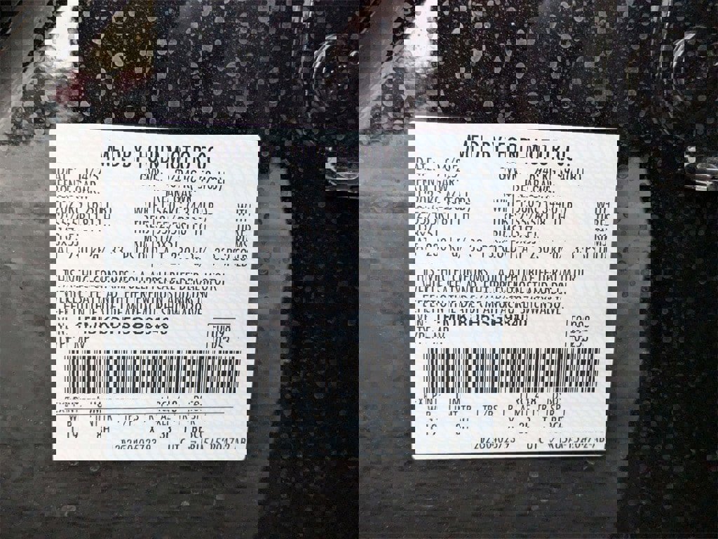 New 2025 Ford Explorer Active image 25