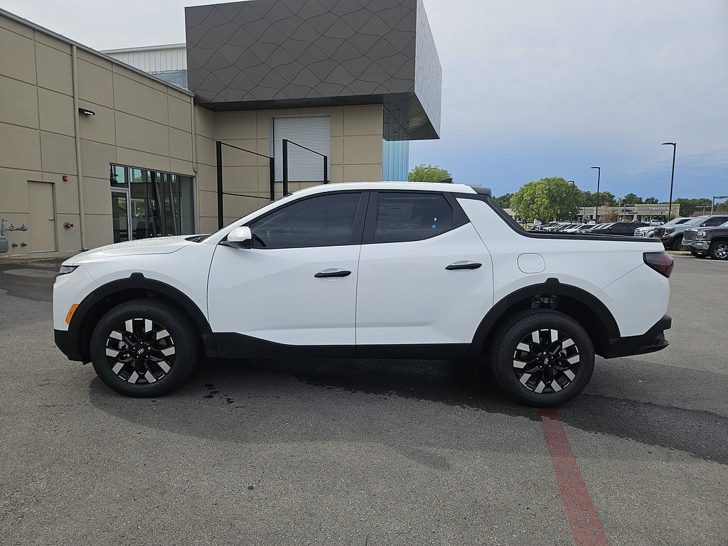 New 2027 Hyundai Santa Cruz SE FWD image 4