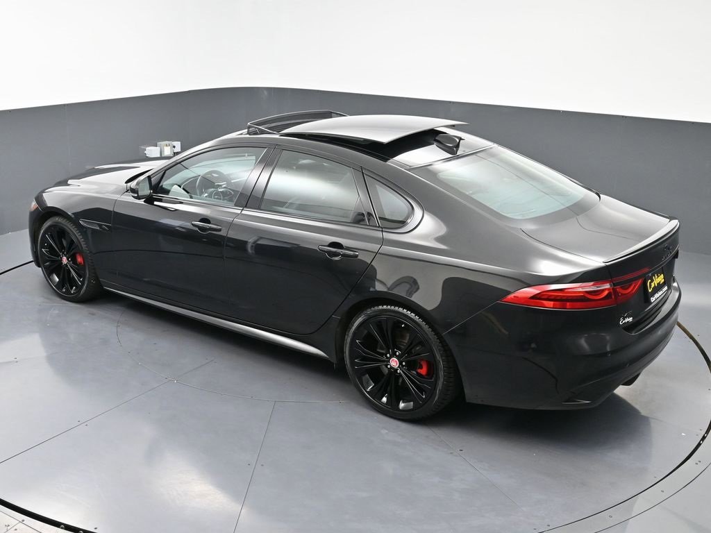 Used 2022 Jaguar XF R-Dynamic SE image 49