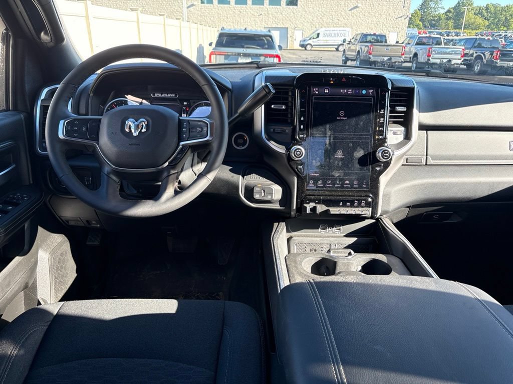Used 2026 RAM 3500 Big Horn AWD/4WD image 9