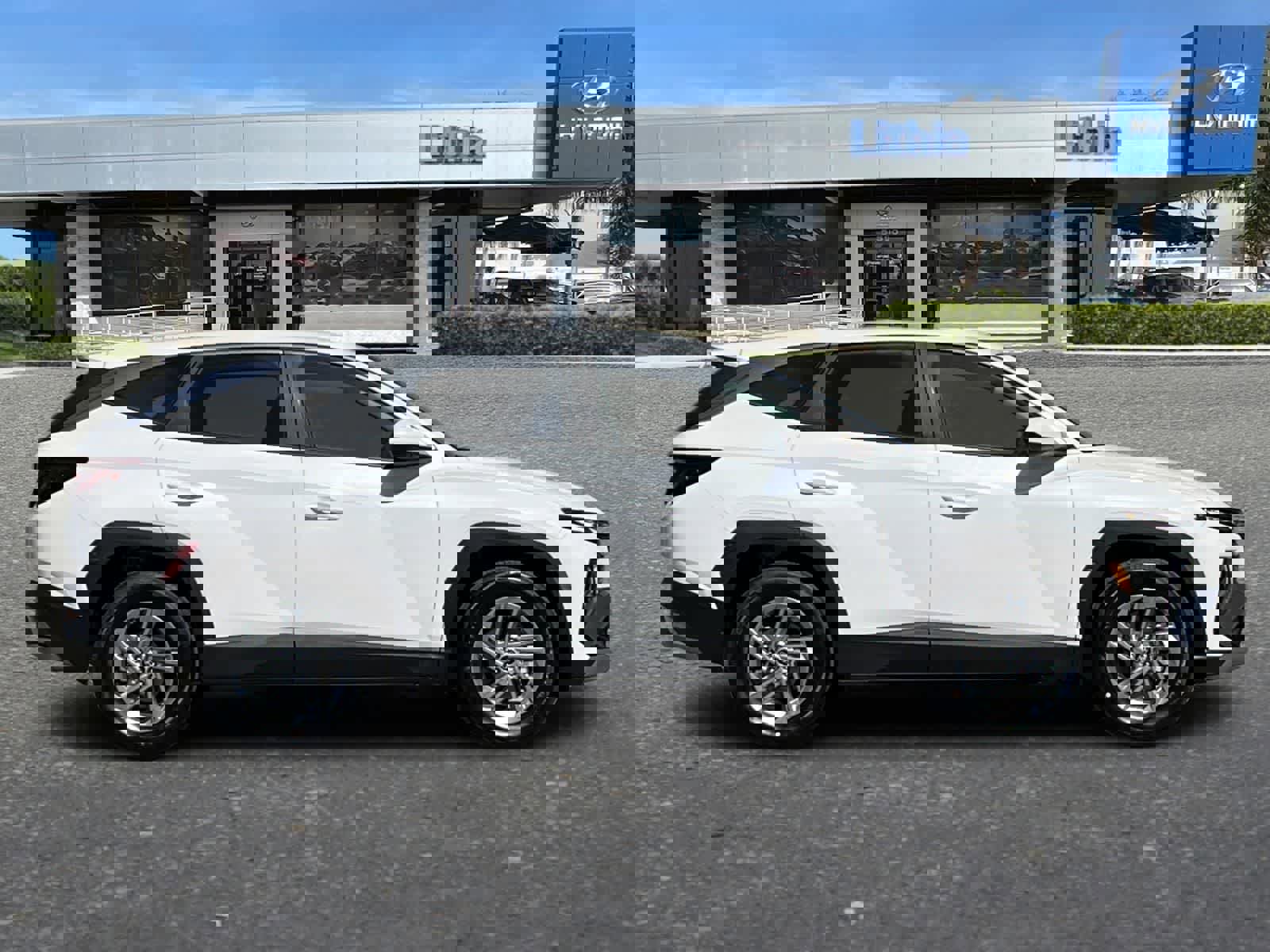 New 2025 Hyundai Tucson SE image 8