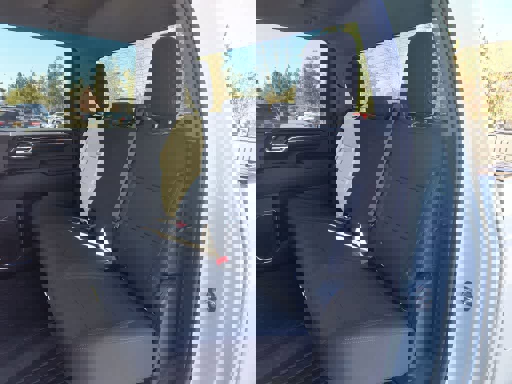 Used 2024 GMC Sierra 2500 SLE w/ SLE Value Package; image 22