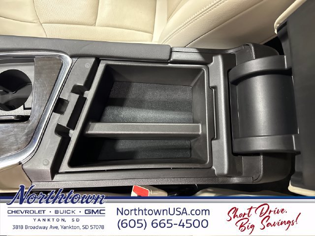 Used 2024 Buick Enclave Premium AWD/4WD image 27