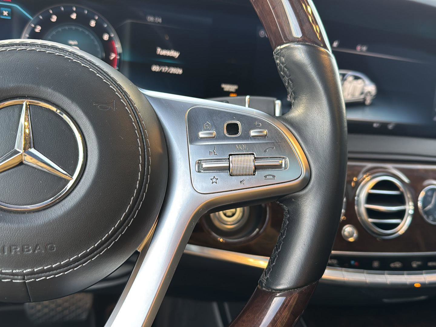Used 2018 Mercedes-Benz S 560 Sedan image 19