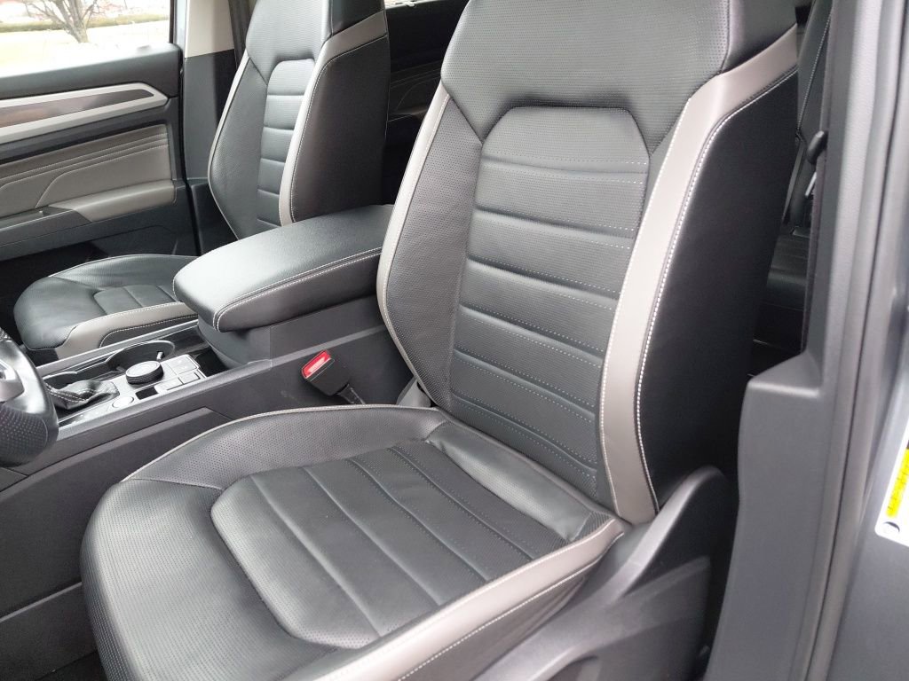 Used 2022 Volkswagen Atlas SEL Premium image 22