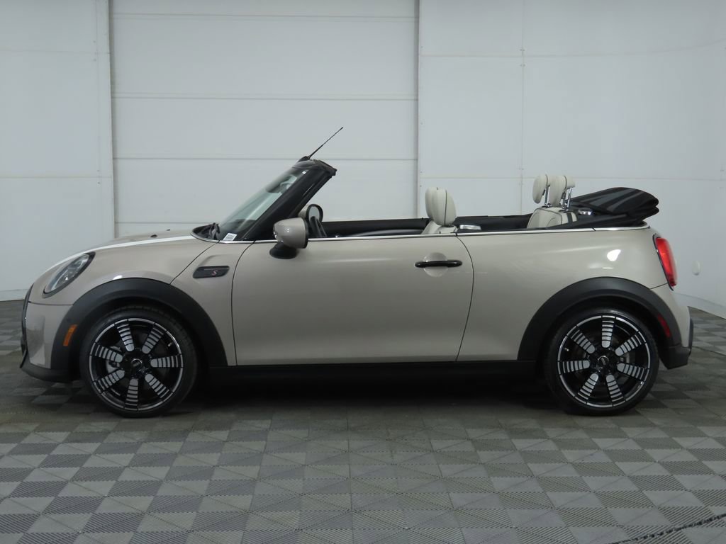 Certified 2023 MINI Cooper S image 8