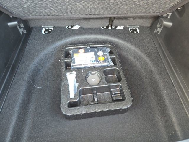 New 2026 Jeep Compass Latitude image 27