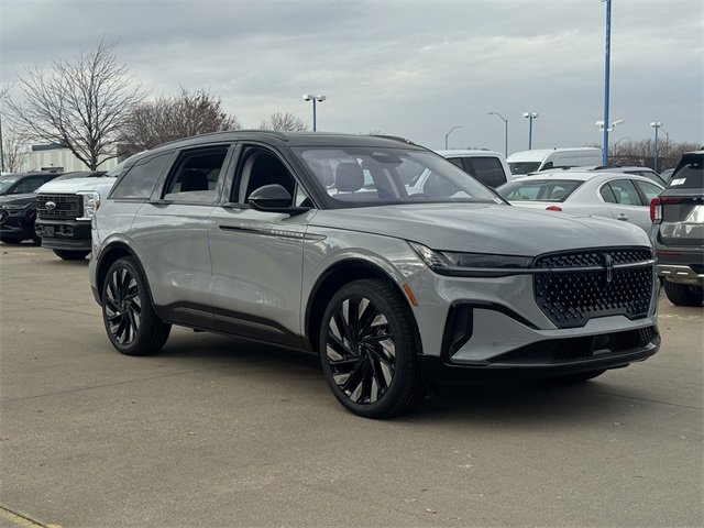 New 2026 Lincoln Nautilus Reserve image 2