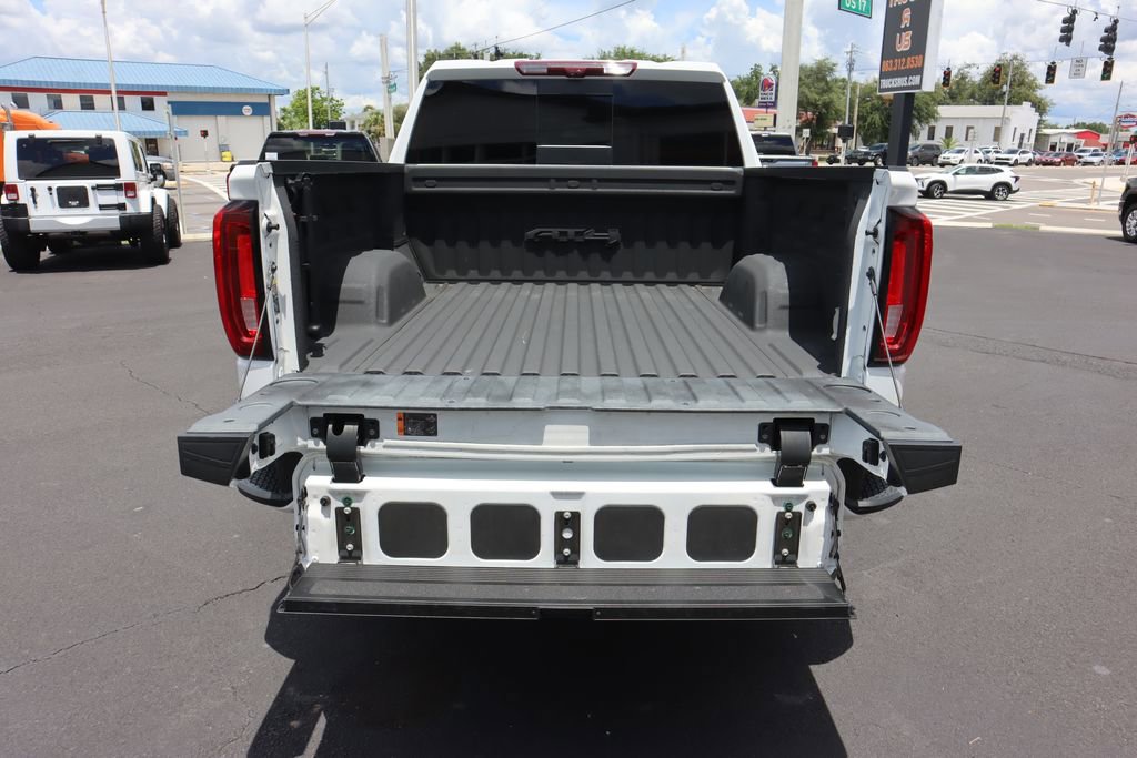 Used 2022 GMC Sierra 1500 AT4 w/ AT4 Premium Package image 19