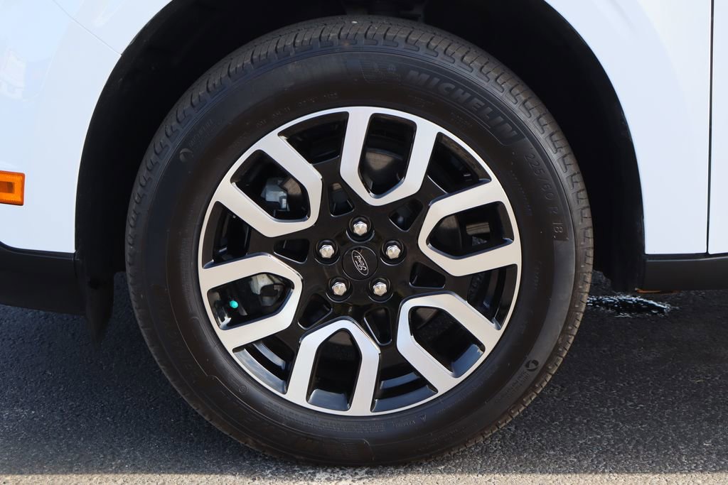 Used 2022 Ford Maverick Lariat w/ Equipment Group 500A Standard image 27