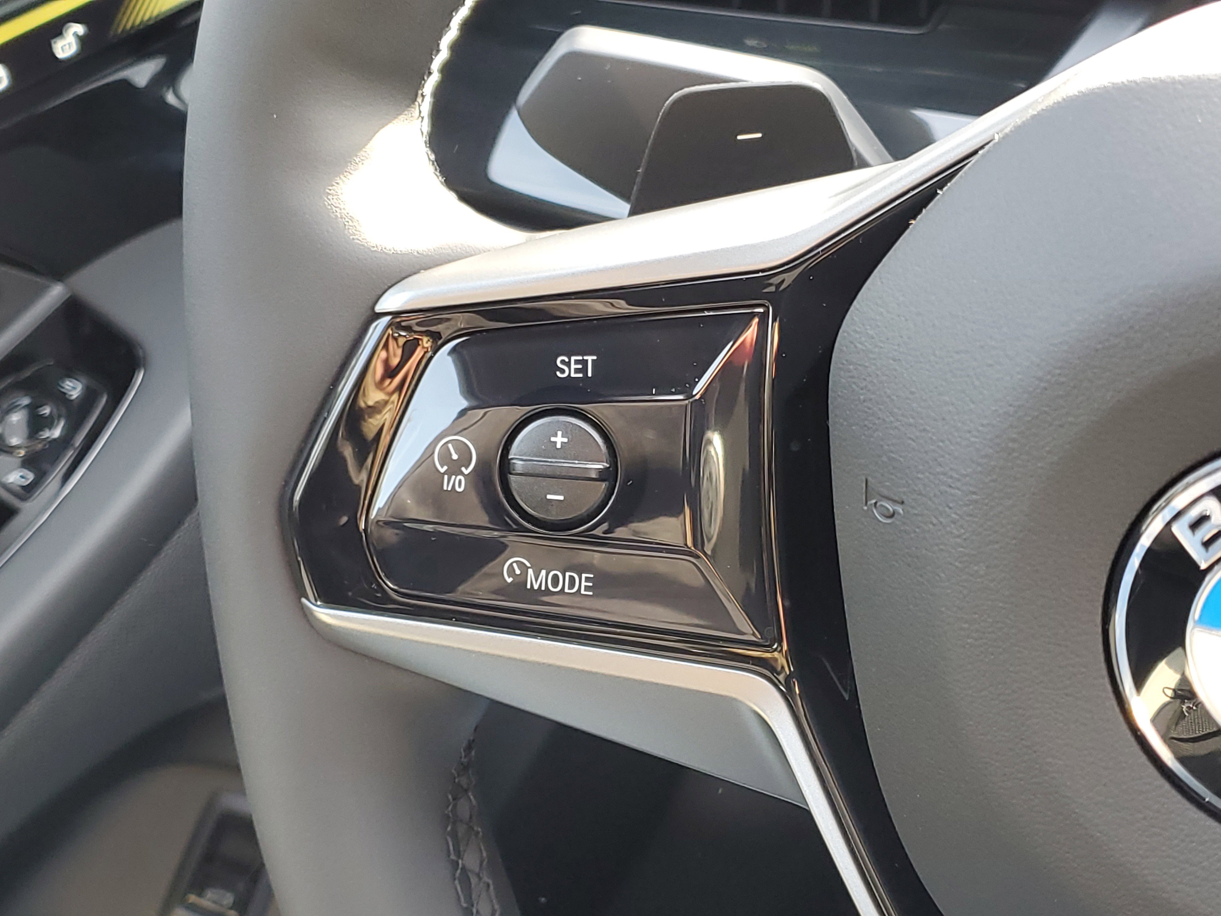 New 2026 BMW 530i xDrive w/ Premium Package image 11