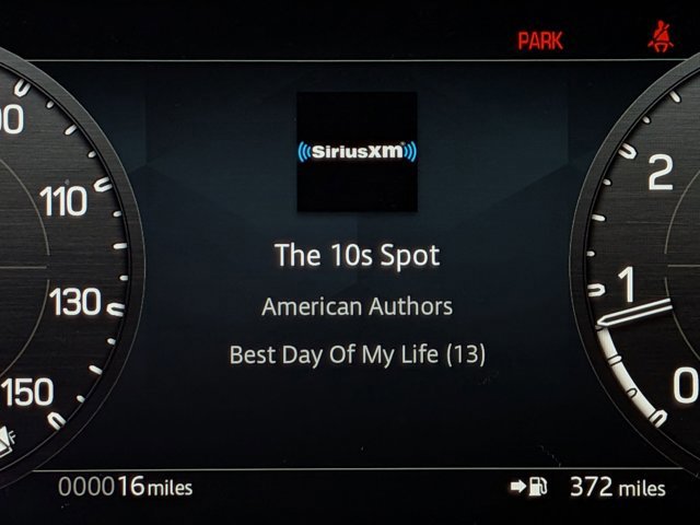 New 2026 Land Rover Defender 110 X-Dynamic SE image 10