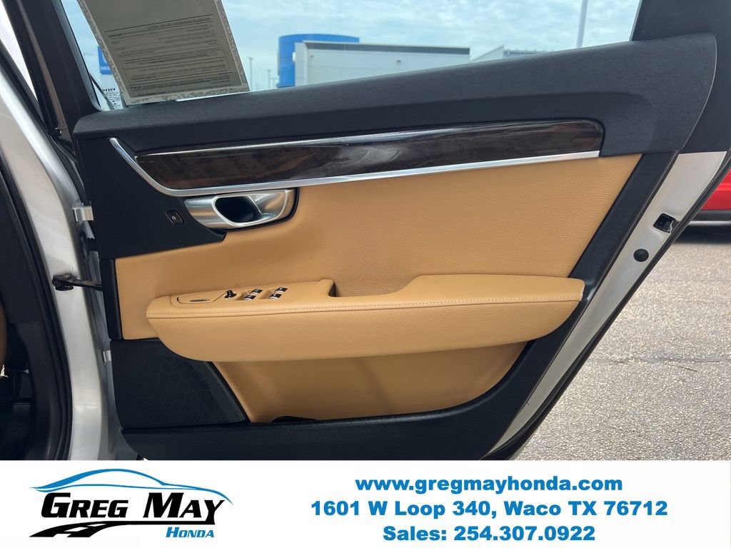 Used 2018 Volvo S90 T5 Momentum w/ Convenience Package FWD image 13