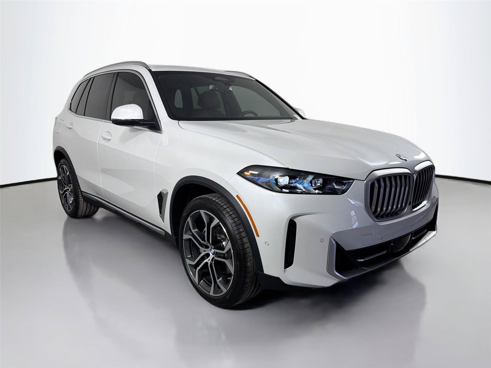 New 2026 BMW X5 xDrive40i AWD/4WD image 3
