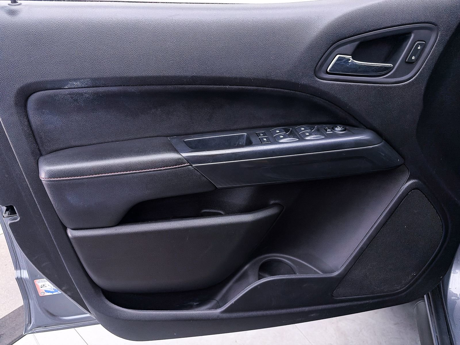 Used 2020 GMC Canyon All Terrain w/ All Terrain X Package AWD/4WD image 15