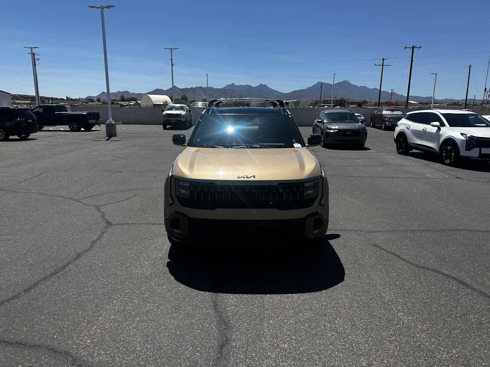 New 2027 Kia Seltos X-Line S w/ X-Line S Premium Package AWD/4WD image 9