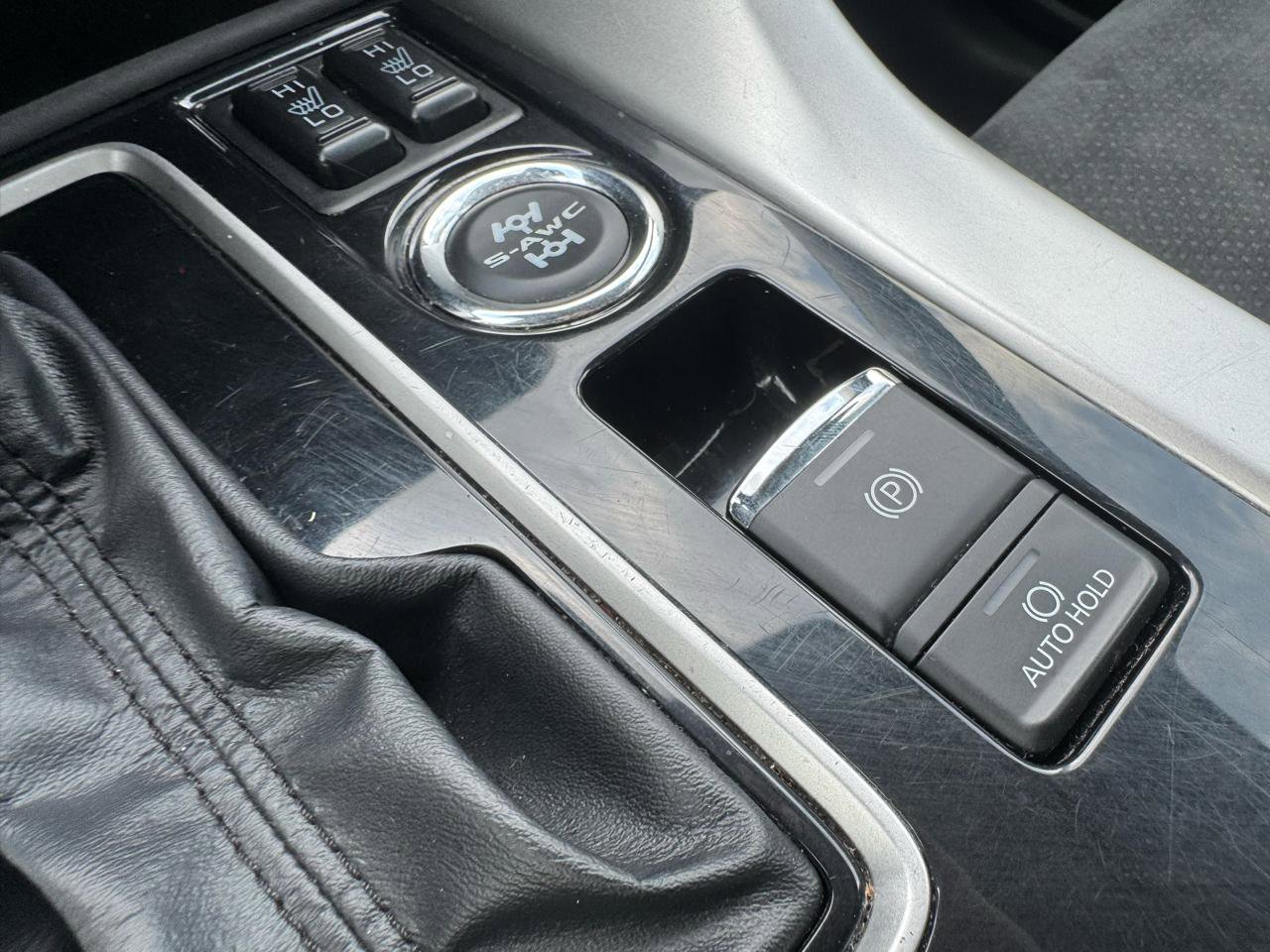 Used 2024 Mitsubishi Eclipse Cross SE image 36
