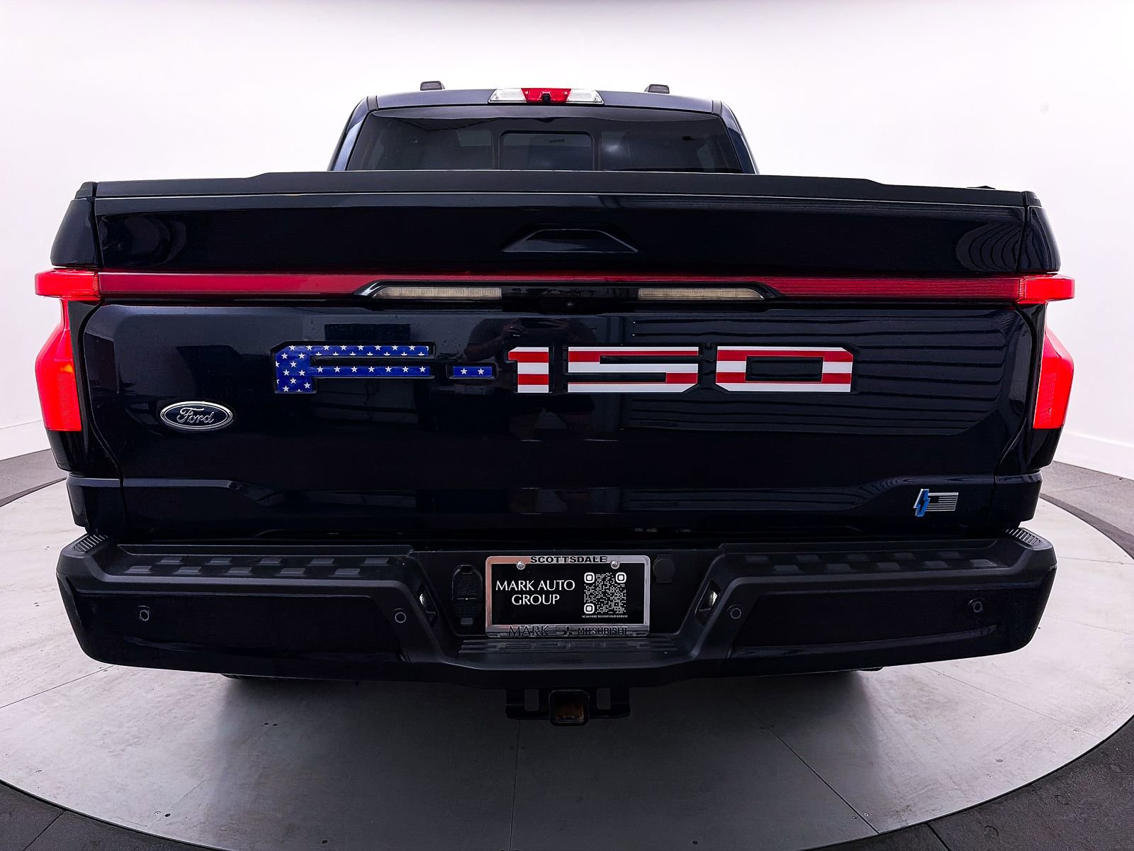 Used 2023 Ford F150 Lightning Lariat w/ Equipment Group 511A High image 16