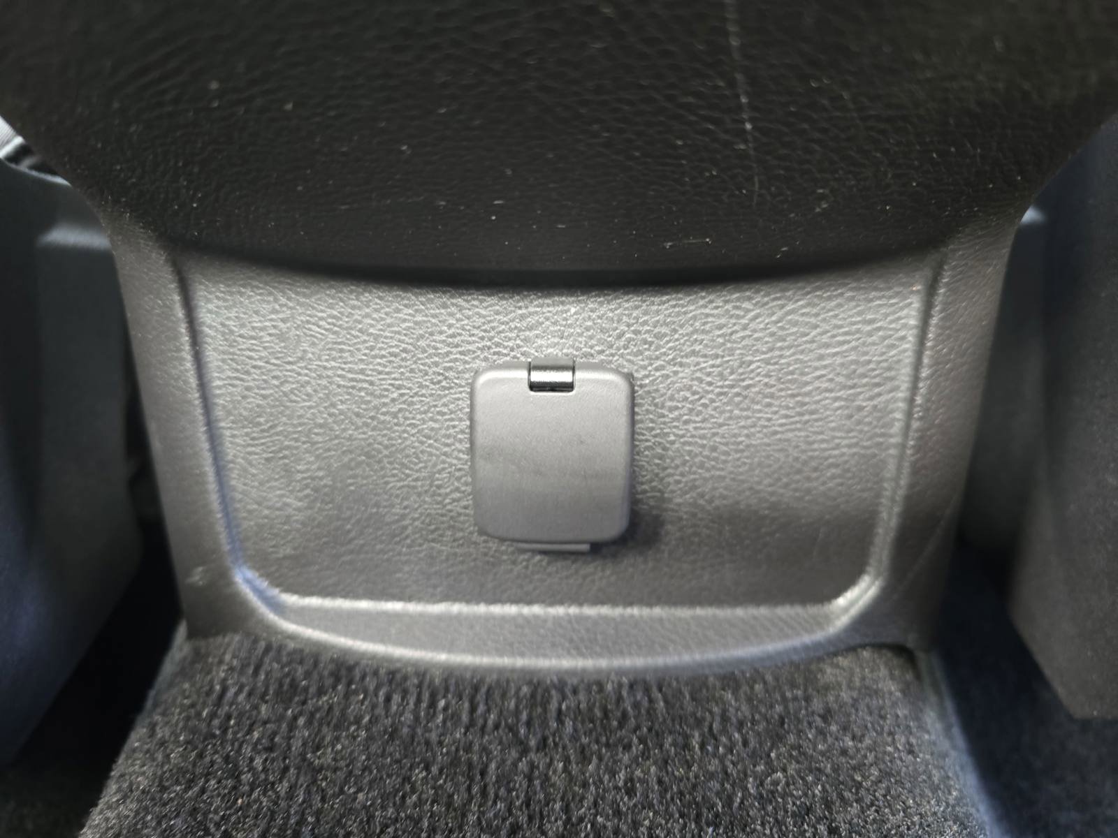 Used 2014 Ford Fusion SE image 13