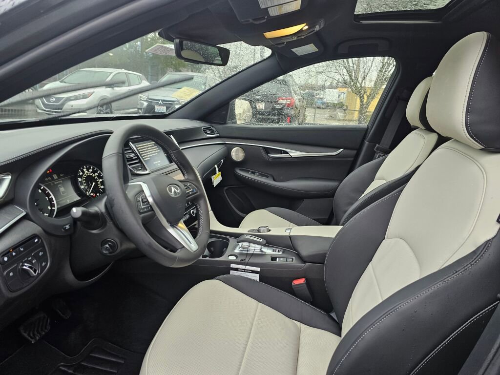 New 2025 INFINITI QX55 Sensory w/ Lighting Package image 24