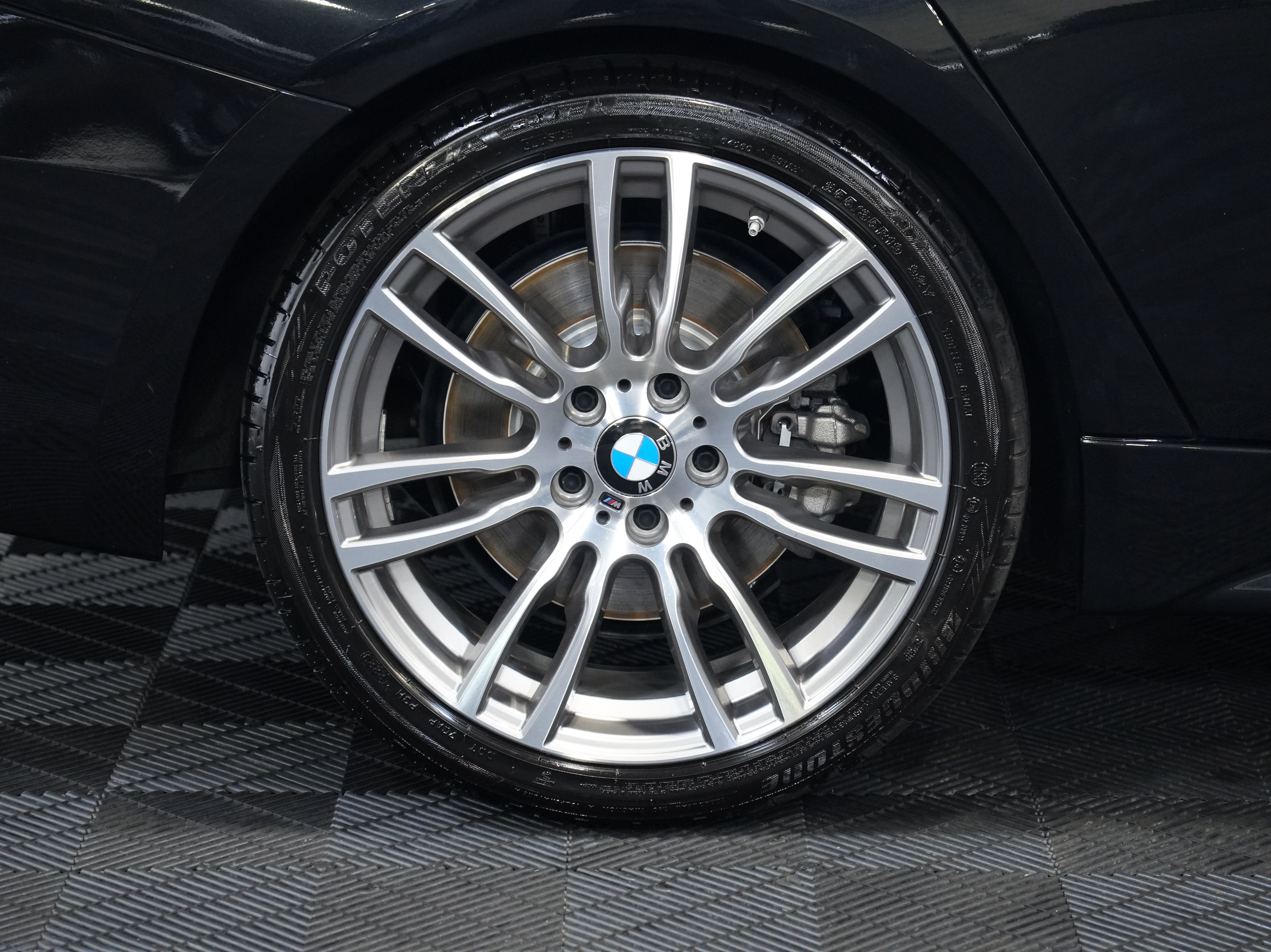 Used 2017 BMW 340i Sedan RWD image 55