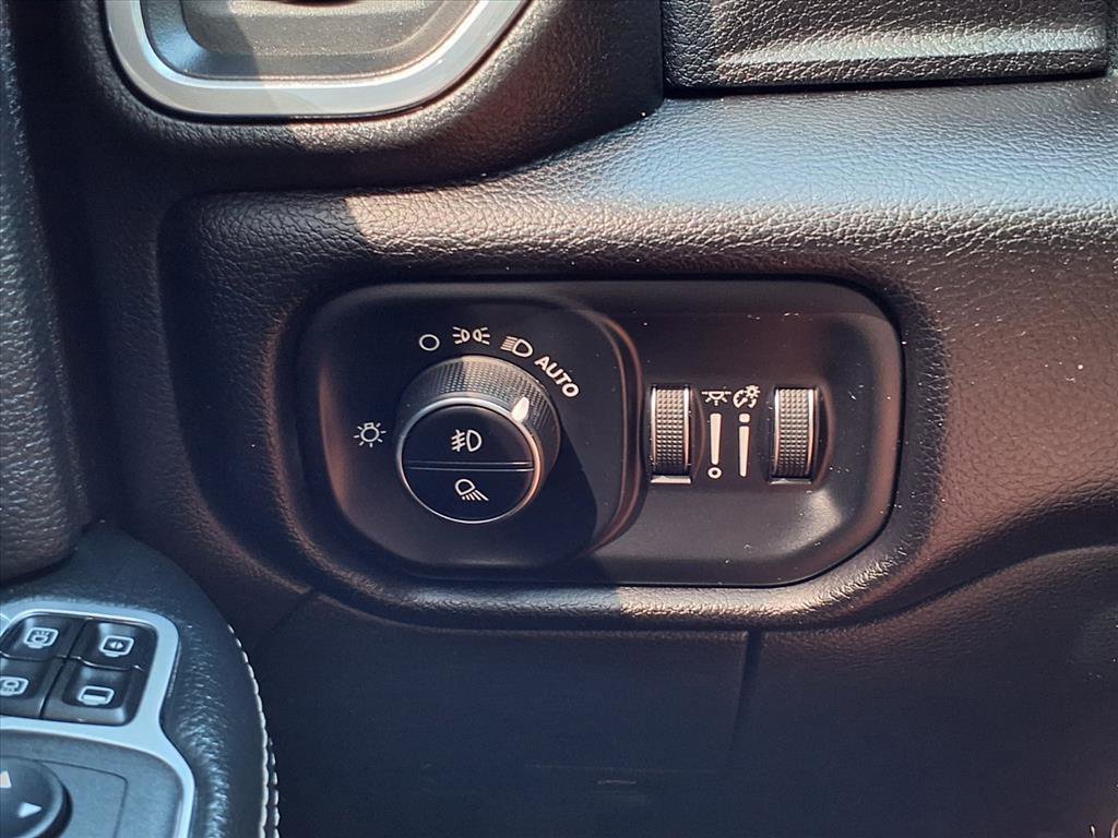Used 2024 RAM 3500 Laramie w/ Night Edition image 11