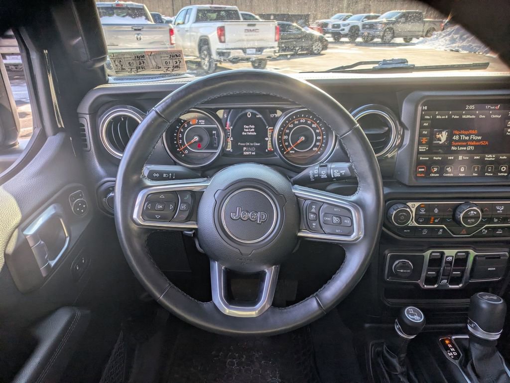 Used 2022 Jeep Wrangler Unlimited Sahara image 12