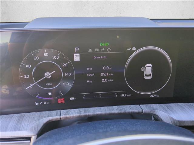 Used 2025 Kia Telluride SX w/ SX Captain's Chair Package image 11