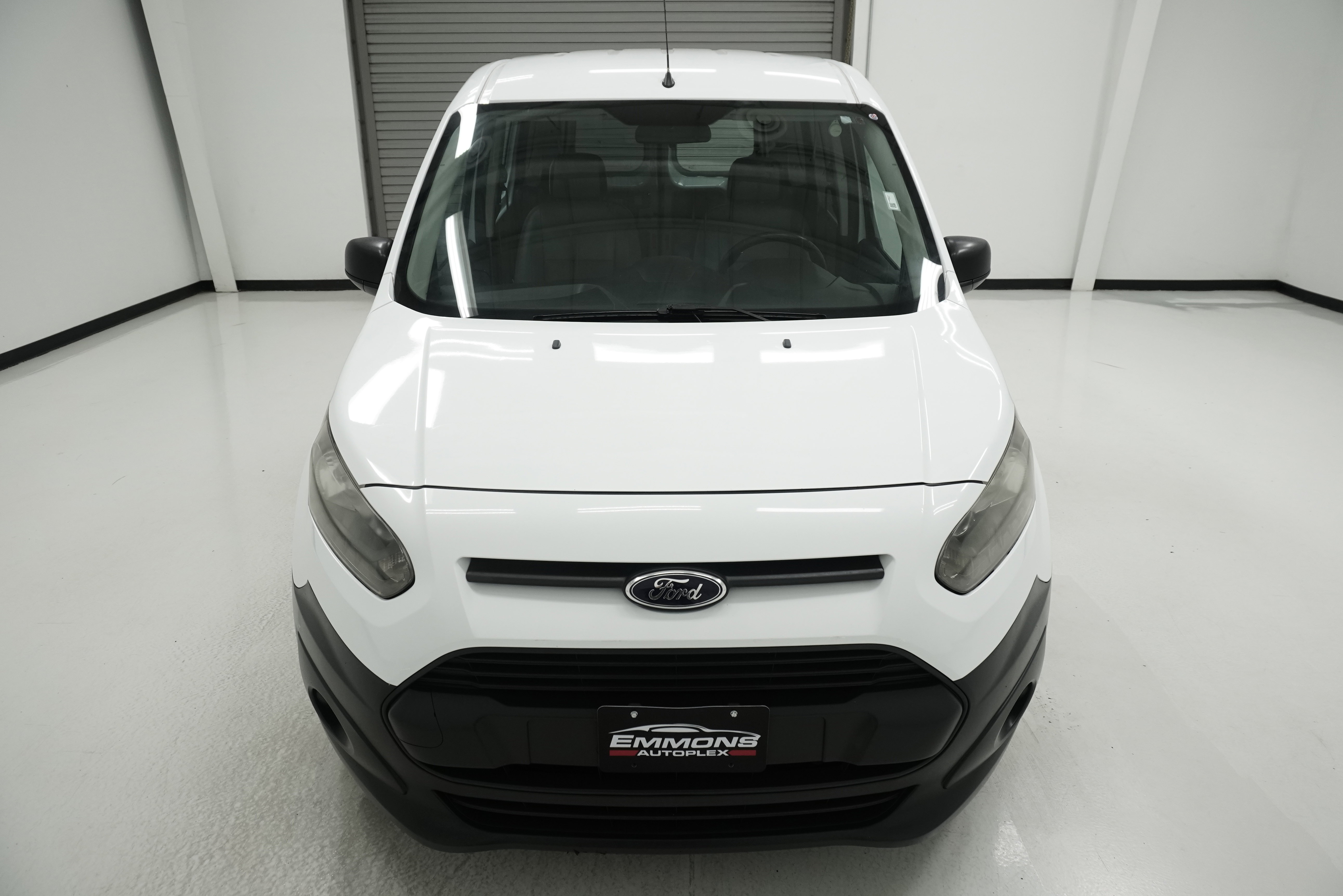 Used 2015 Ford Transit Connect XL image 2
