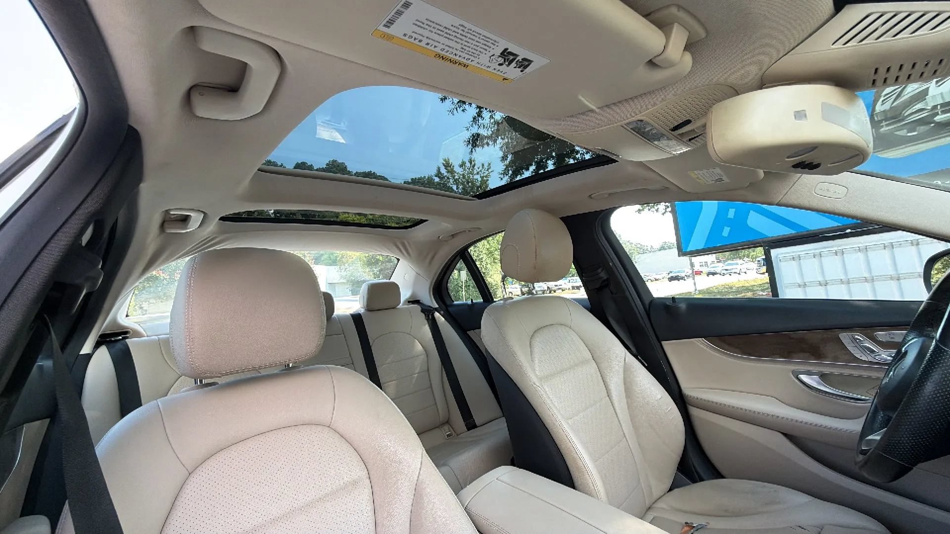 Used 2015 Mercedes-Benz C 300 4MATIC Sedan image 27