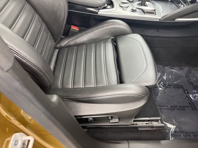 Used 2022 Alfa Romeo Stelvio Veloce AWD/4WD image 24