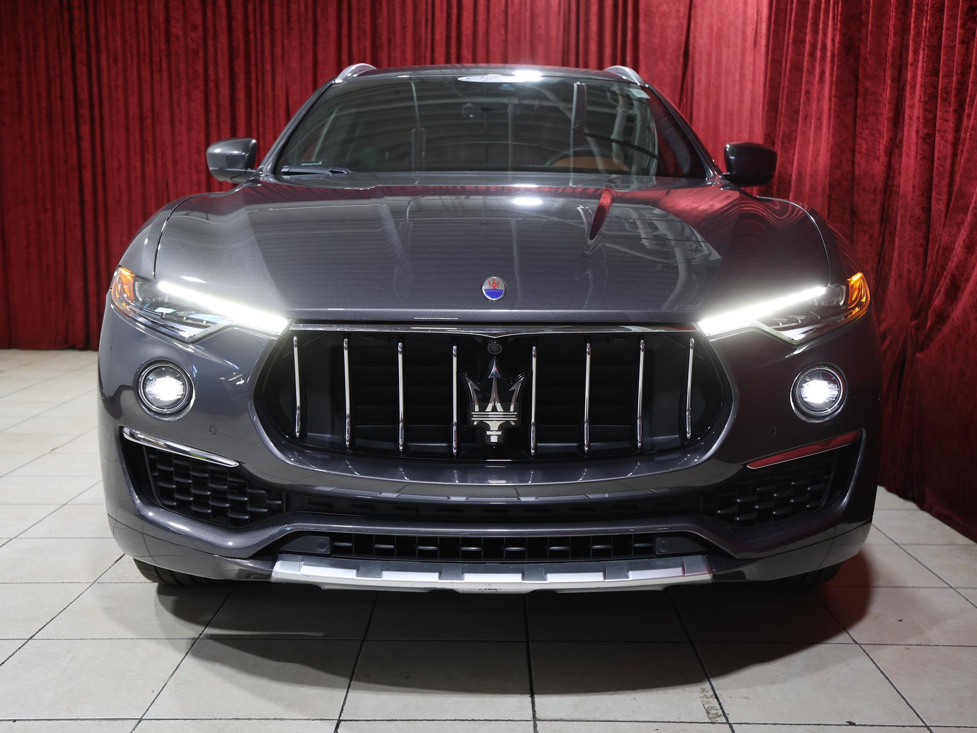 Used 2020 Maserati Levante S GranLusso image 9