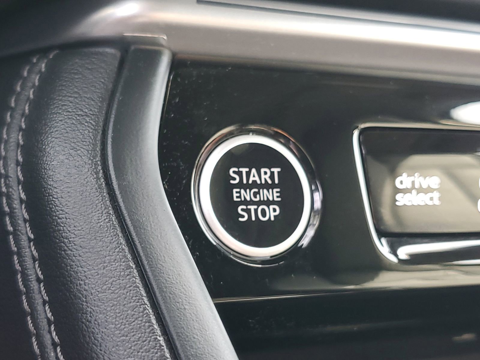 Used 2025 Audi Q5 Premium Plus w/ Premium Plus image 32