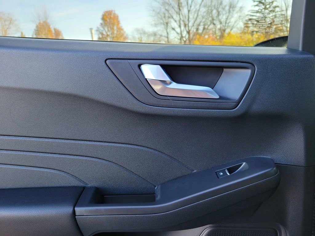 New 2026 Ford Escape ST-Line w/ Cold Weather Package image 14