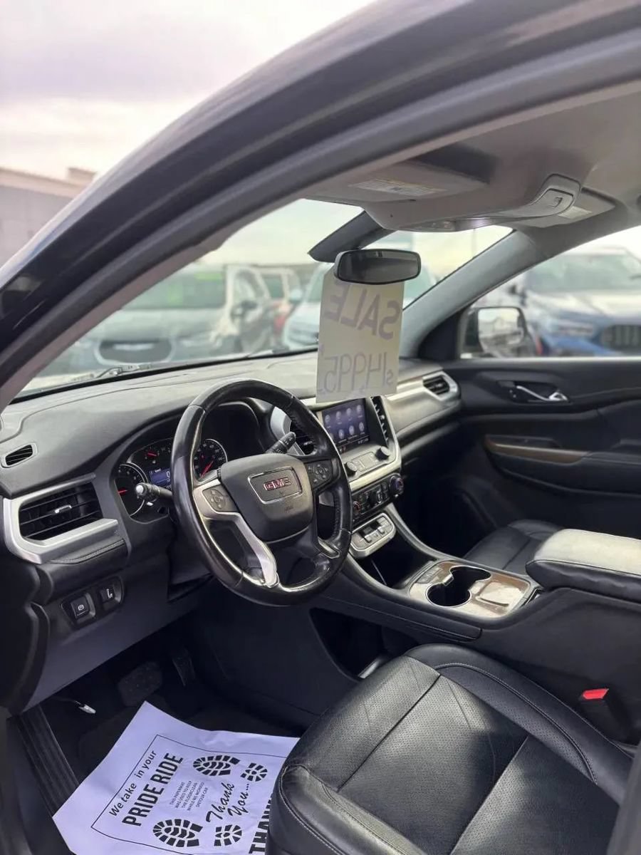 Used 2020 GMC Acadia SLE FWD image 11